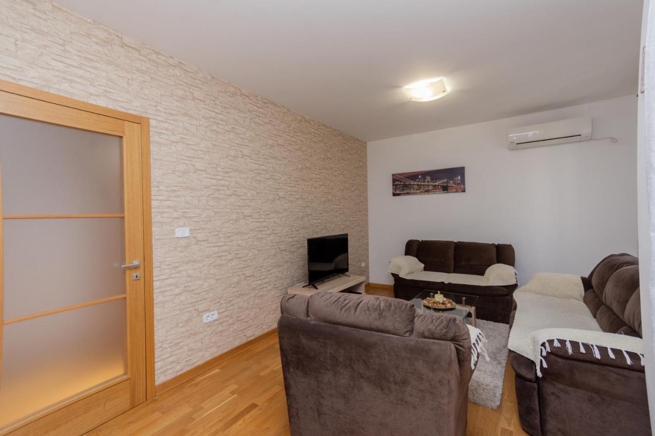 City Compass Apartment 2 Podgoriçe Dış mekan fotoğraf